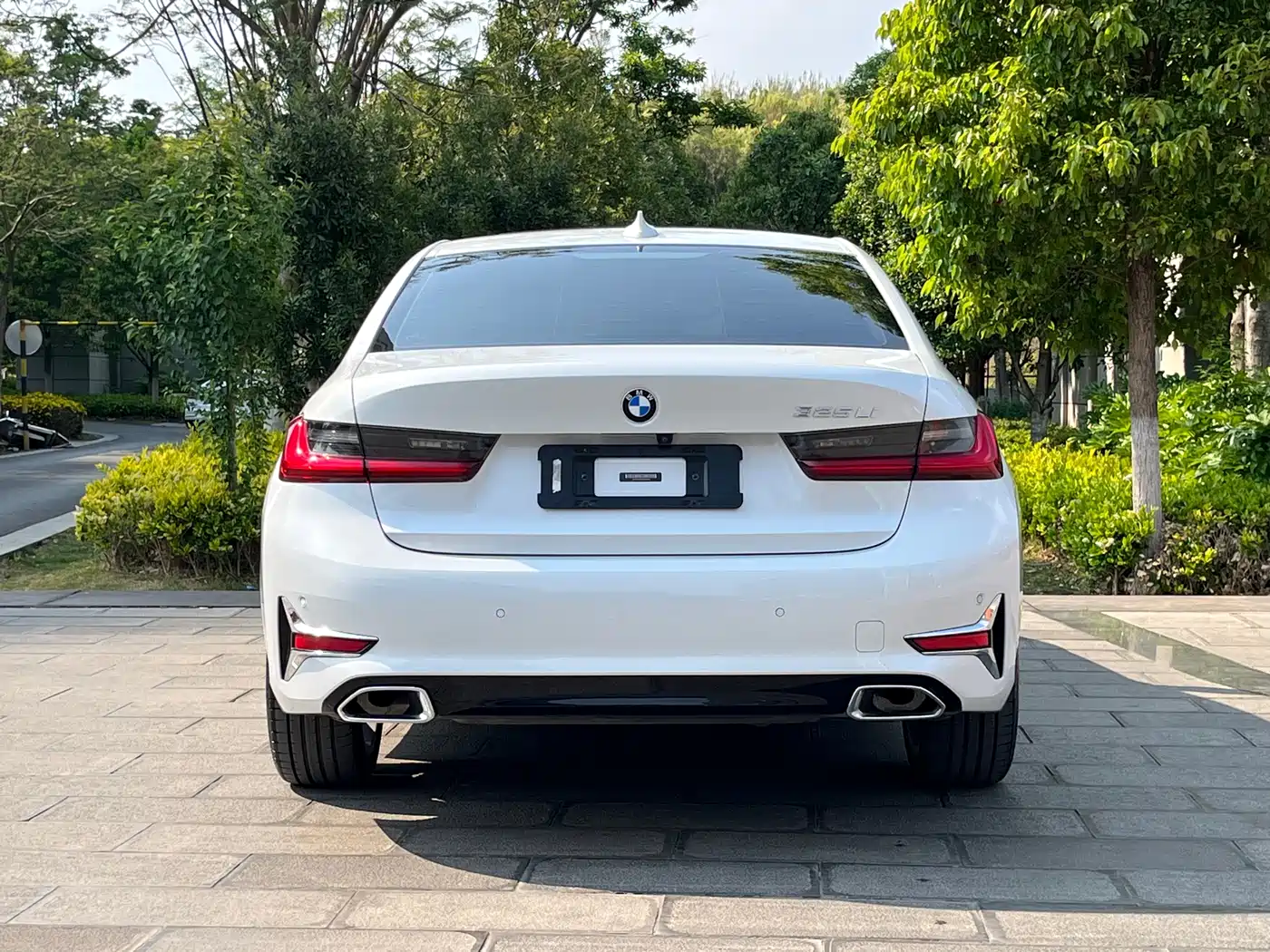 BMW 3 Series 2020 Facelift 325Li Launch Edition фото 8
