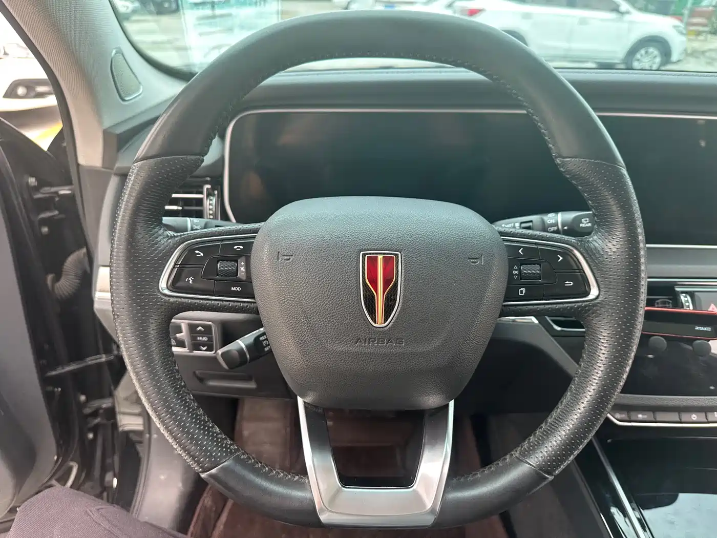 Hongqi HS5 2019 2.0T Smart Connect Enjoy 4WD Edition фото 11