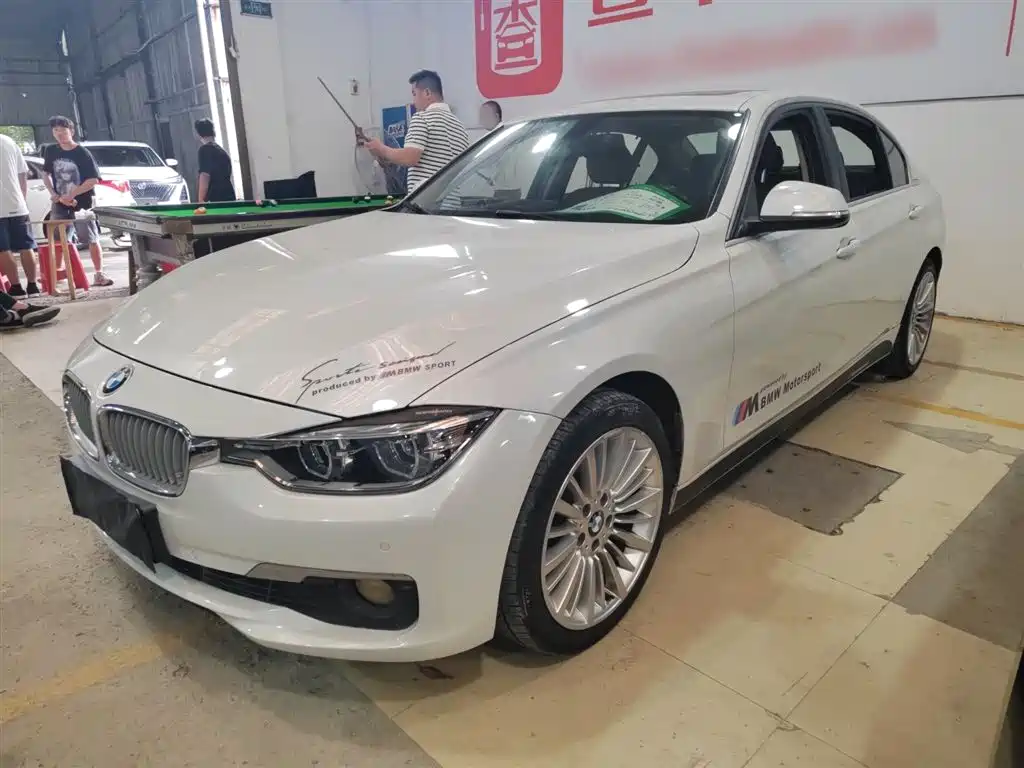 BMW 3 Series 2018 320Li Fashion Style фото 2