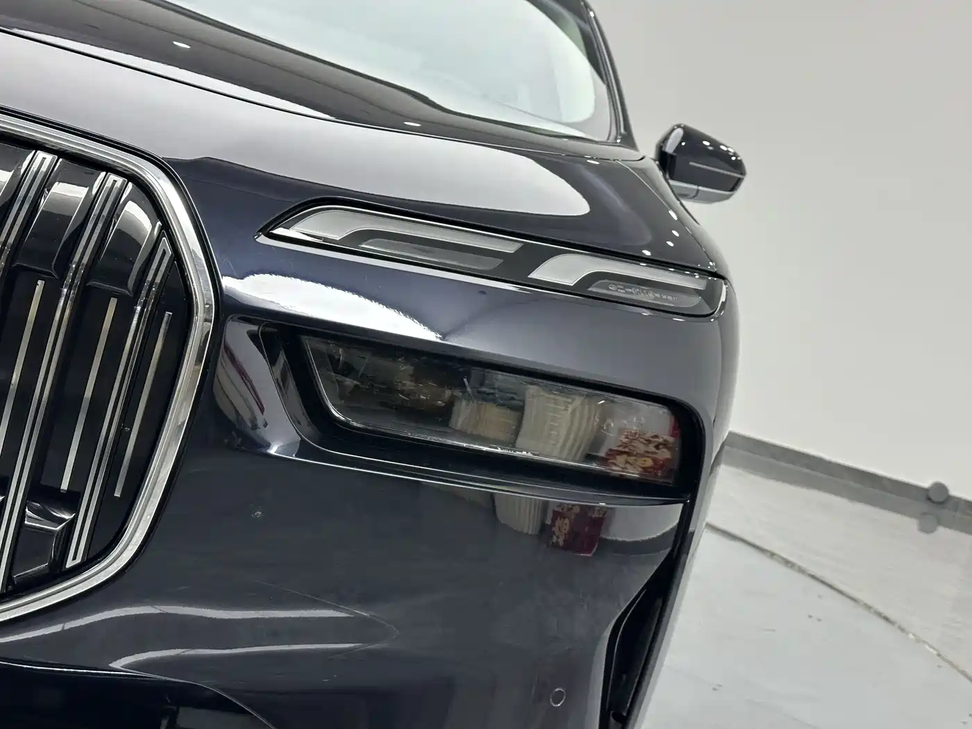 BMW 7 Series 2023 Model 735Li Luxury Package фото 18