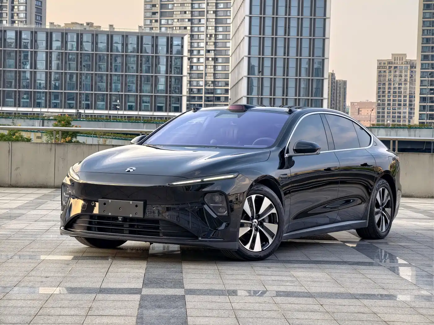 NIO ET7 2022 — пригон из Китая