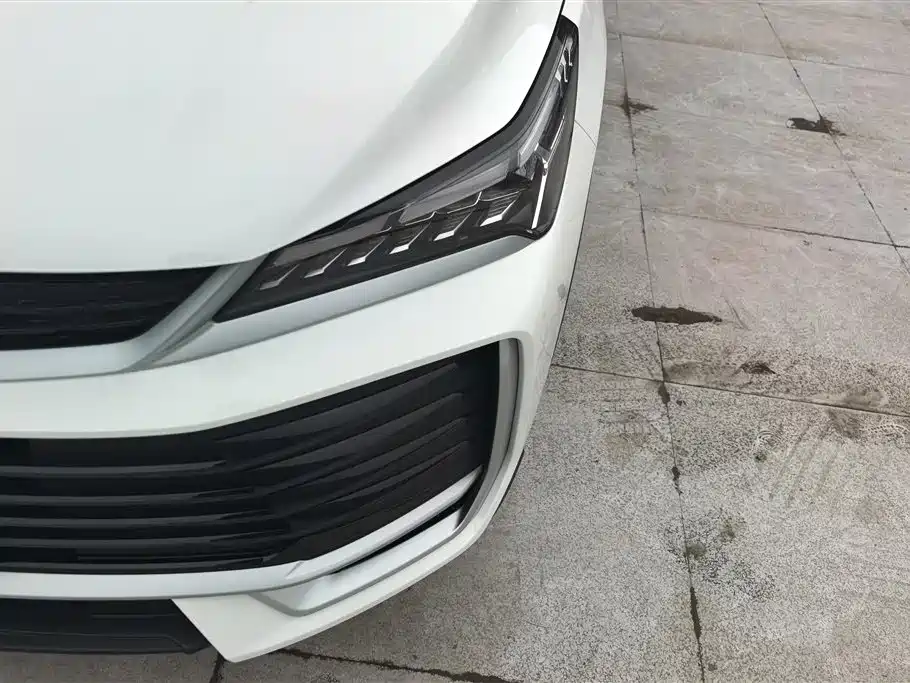 GEELY AUTOMOBILE BINYUE