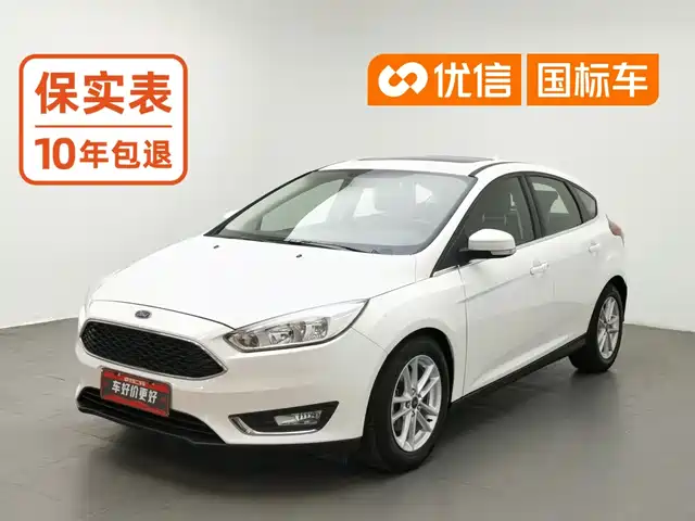 Ford Focus 2017 Hatchback EcoBoost 180 Auto Elite — фото 1