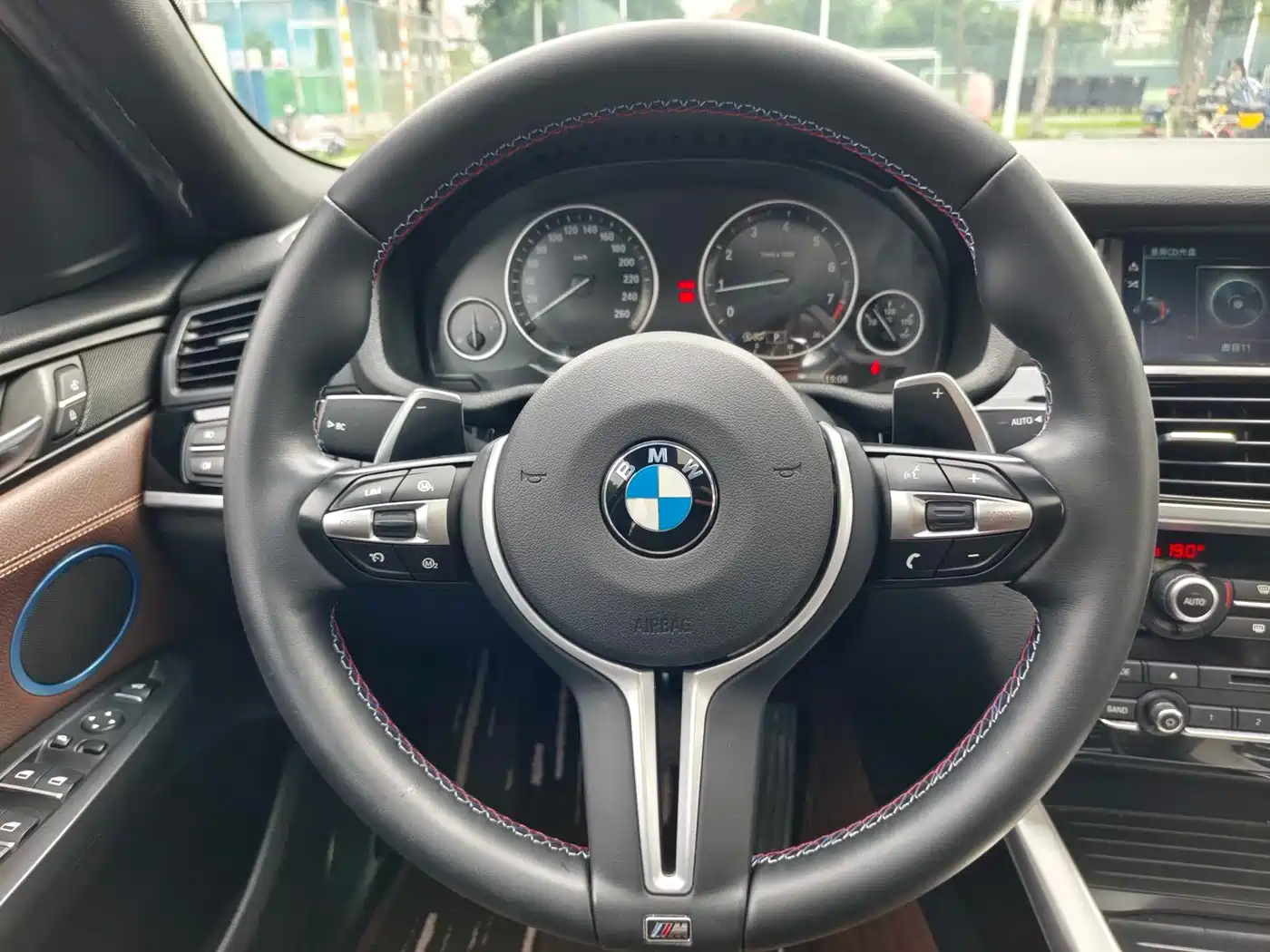 BMW X4 2016 Model xDrive20i M Sport фото 17