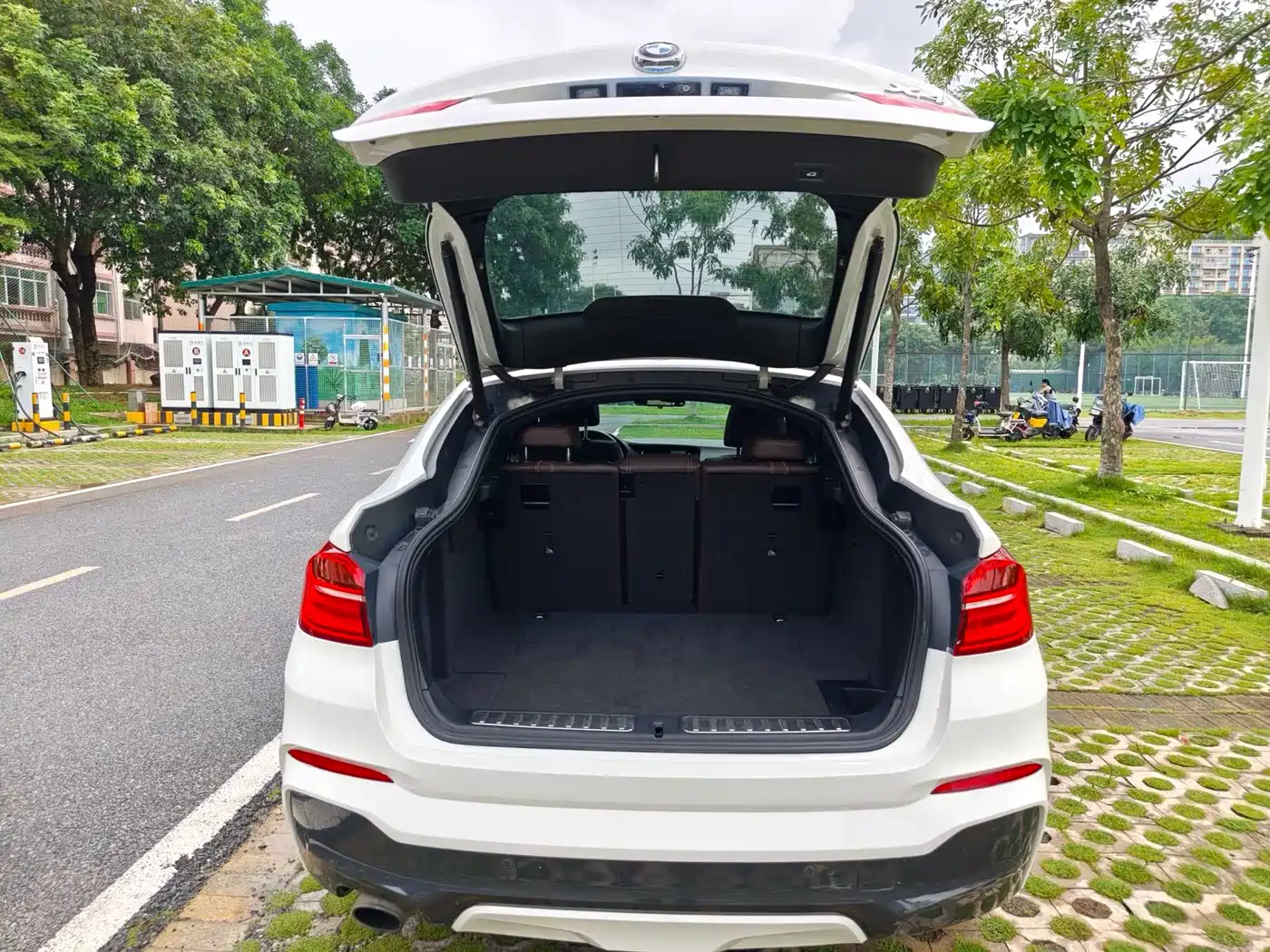 BMW X4 2016 Model xDrive20i M Sport фото 19