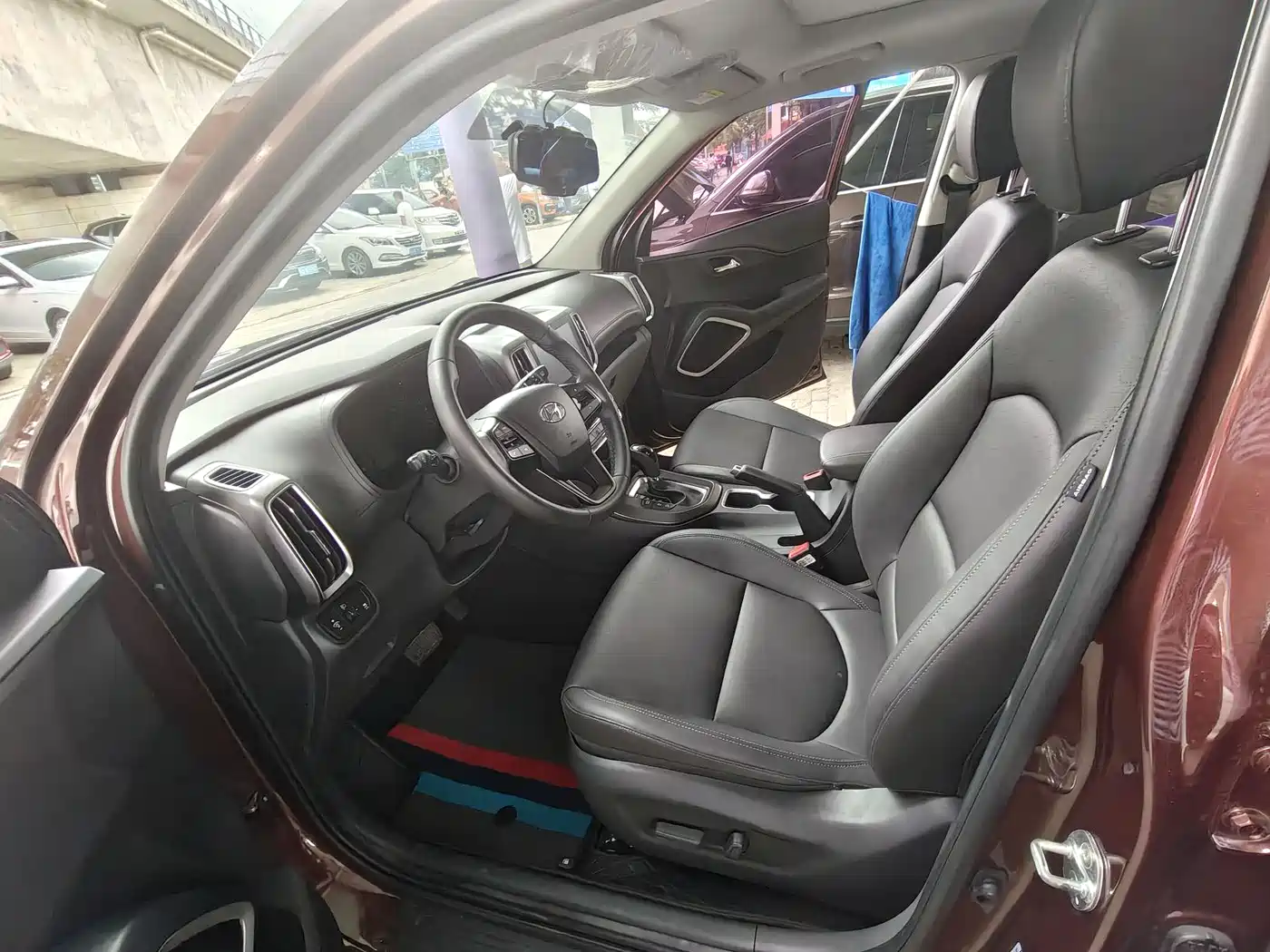 Hyundai Beijing Hyundai ix35 2018 2.0L Automatic 2WD Zhiyong·Enjoyment Edition фото 10