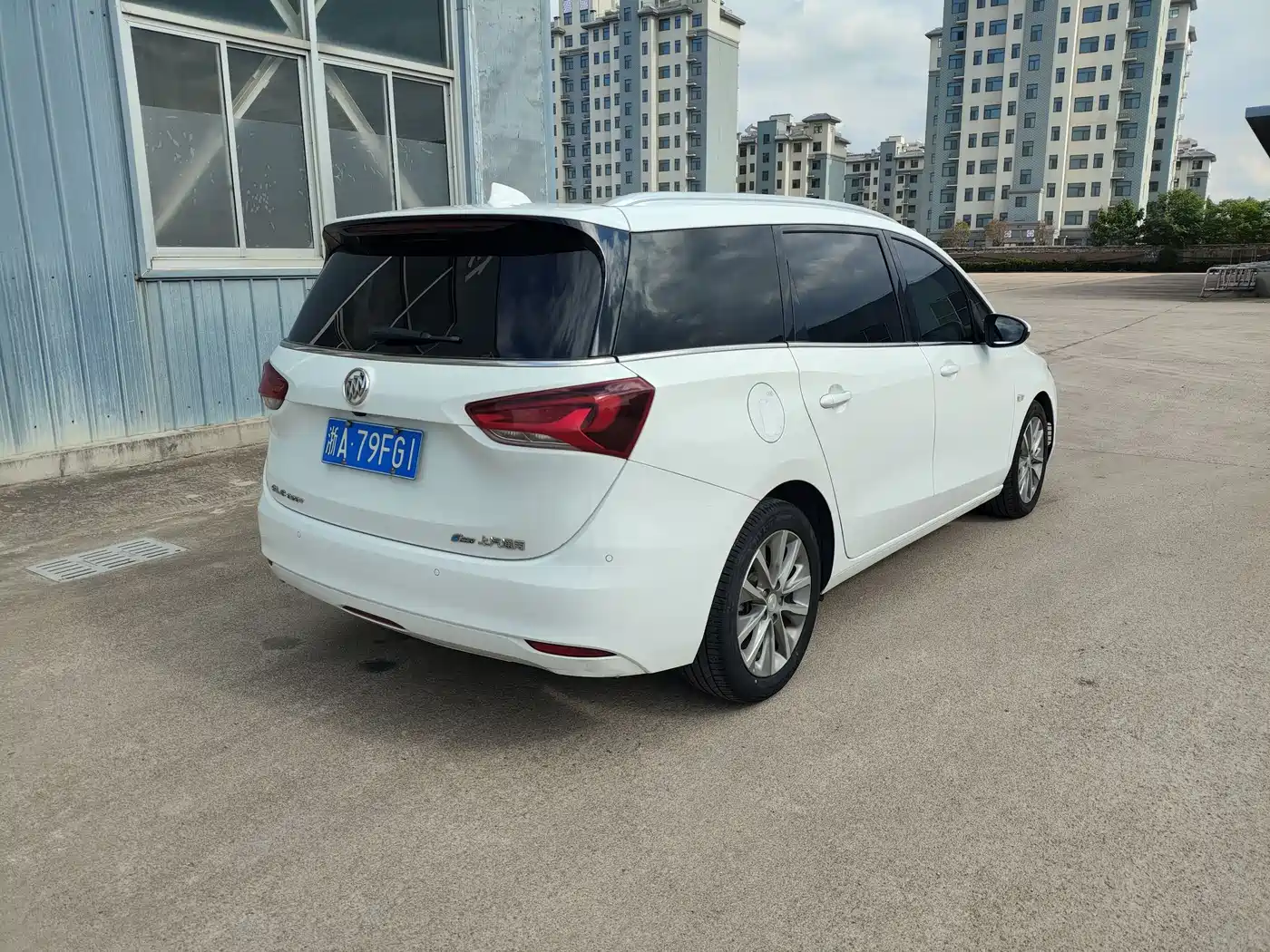 Buick GL6 2021 323T Mild Hybrid Connected Luxury фото 5