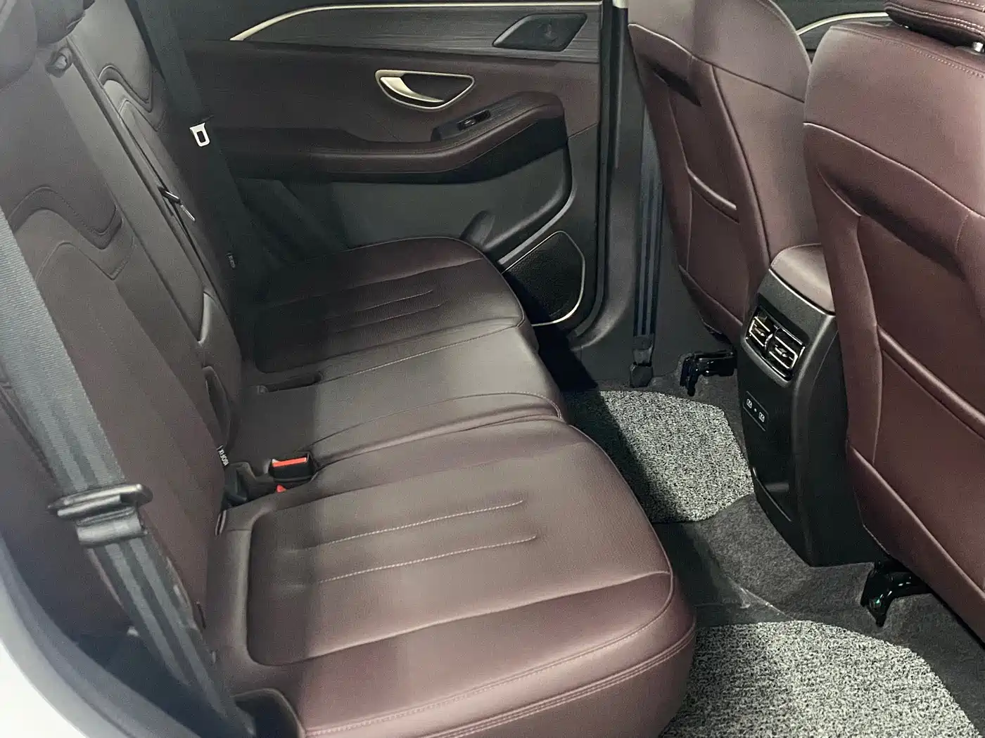 Jetour X90 PLUS 2025 2025 Beyond Edition 1.6TD DCT Villa 7-seater