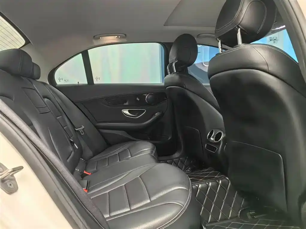 Mercedes-Benz C-Class 2019 C 180 L Dynamic Sport Edition фото 12