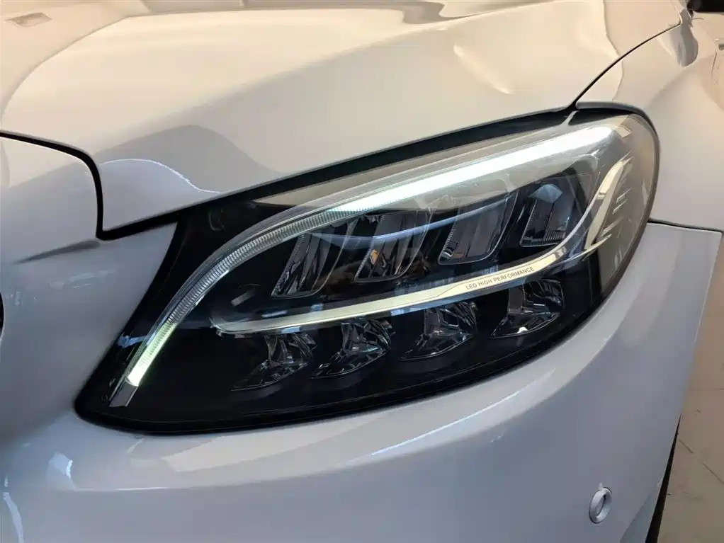 Mercedes-Benz C-Class 2019 C 180 L Dynamic Sport Edition фото 5