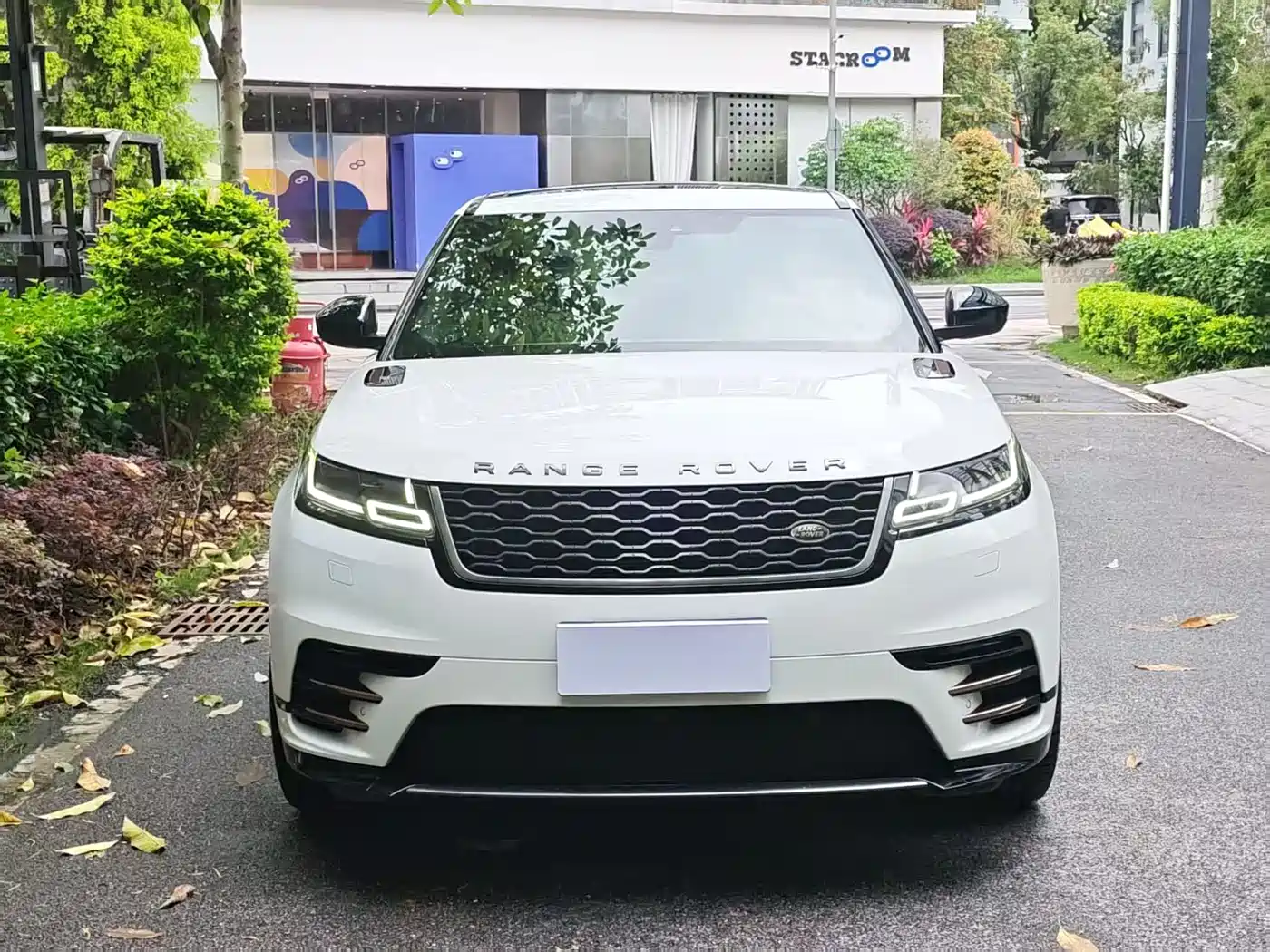 Land Rover Range Rover Velar 2017 P380 R-DYNAMIC SE фото 2