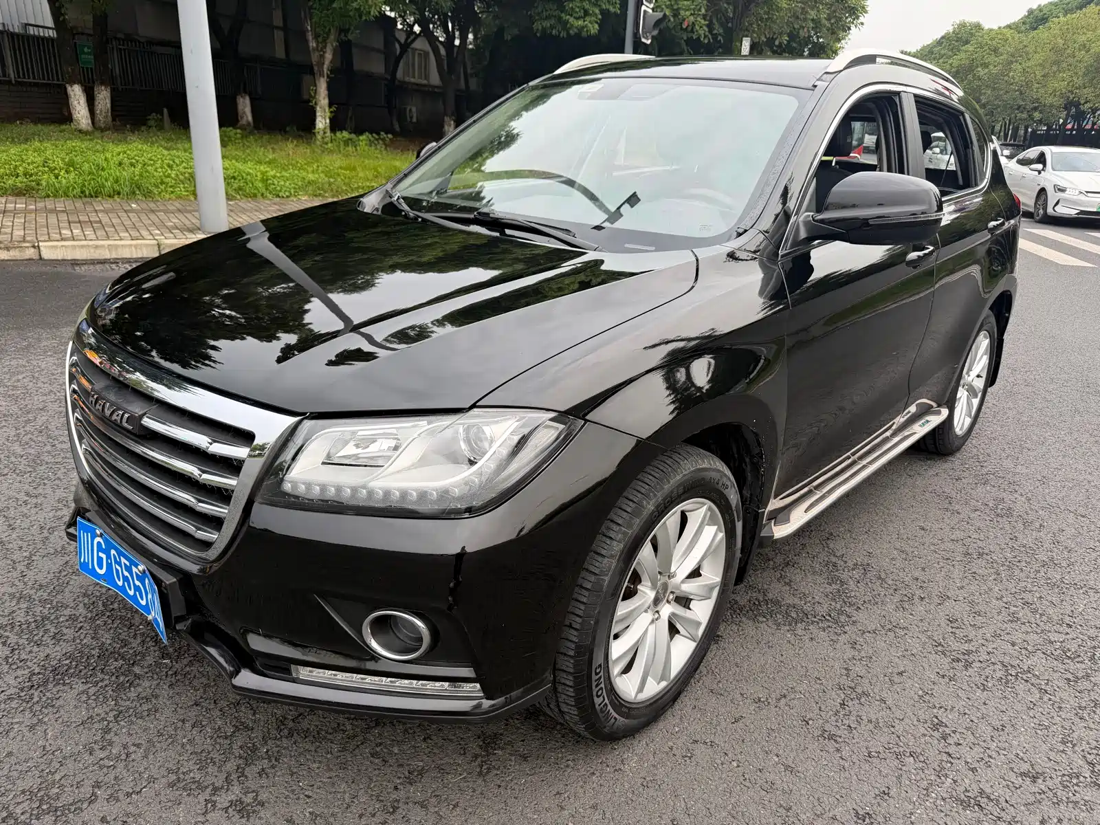Фото 1 - Haval H2