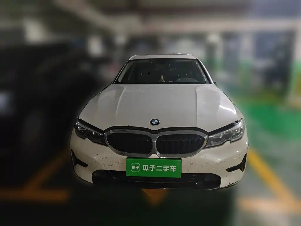 BMW 3-SERIES