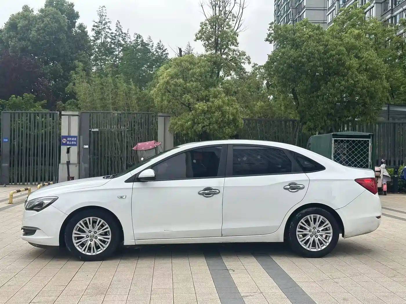 Buick Excelle 2017 15N Automatic Elite фото 4