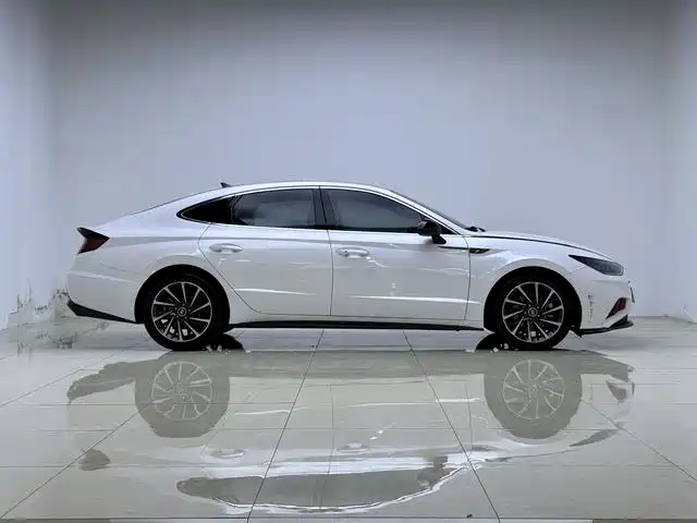 Hyundai Sonata 2020 380TGDi Automatic GLS Luxury Edition фото 8