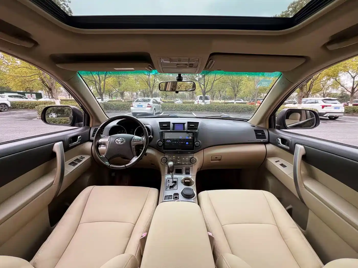 Toyota Highlander 2009 2.7L 2WD 7-seater Luxury Edition фото 13