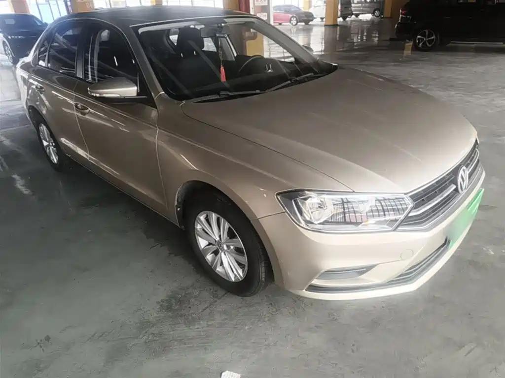 Volkswagen Bora 2018 1.5L Automatic Fashion фото 4