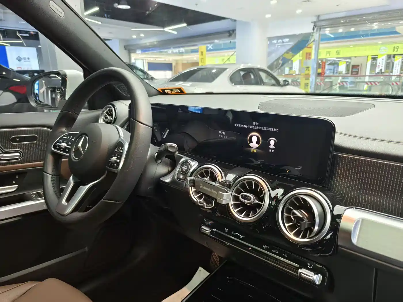 Mercedes-Benz GLB 2021 GLB 200 Style фото 14