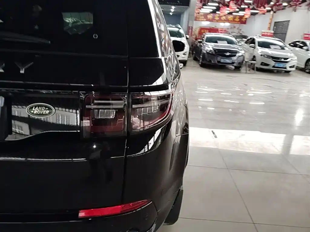 Land Rover Discovery Sport 2020 249PS R-Dynamic Performance фото 8