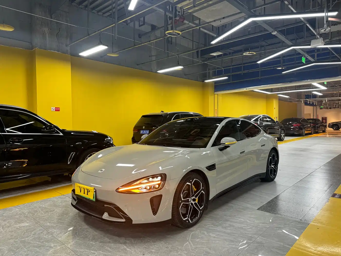 Xiaomi Auto Xiaomi SU7 2024 RWD Long Range Intelligent Driving Edition
