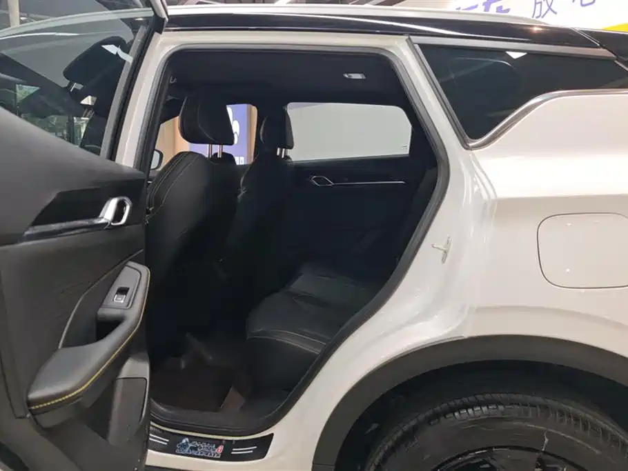 GEELY AUTOMOBILE BINYUE