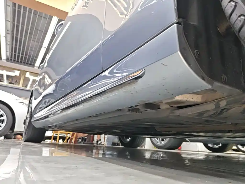 Фото 21 - Mercedes-Benz E-Class