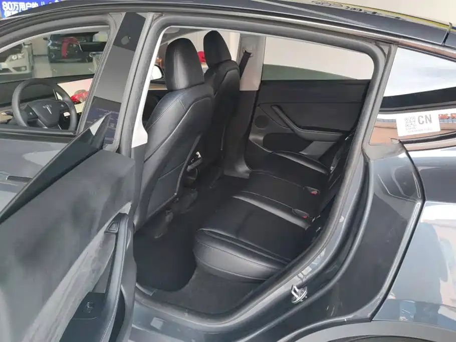 Фото 11 - Tesla Model Y