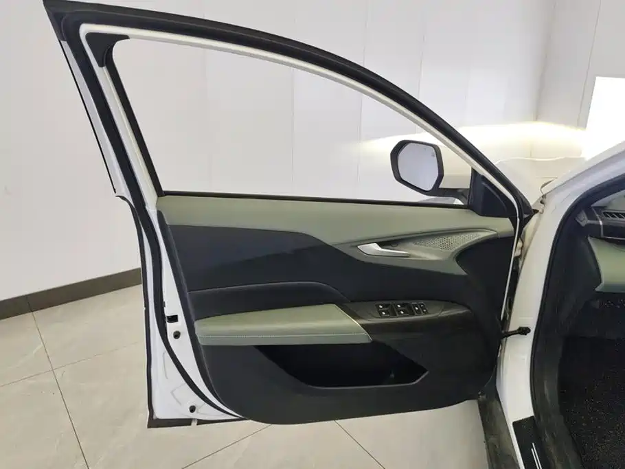 Changan Yida 2023 2023 Blue Whale NE 1.5T GDI DCT Pilot