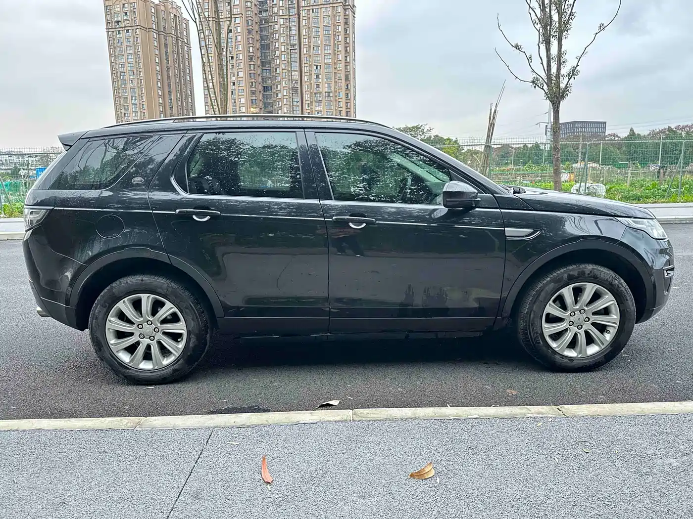 Land Rover Discovery Sport 2017 2.0T PURE фото 4