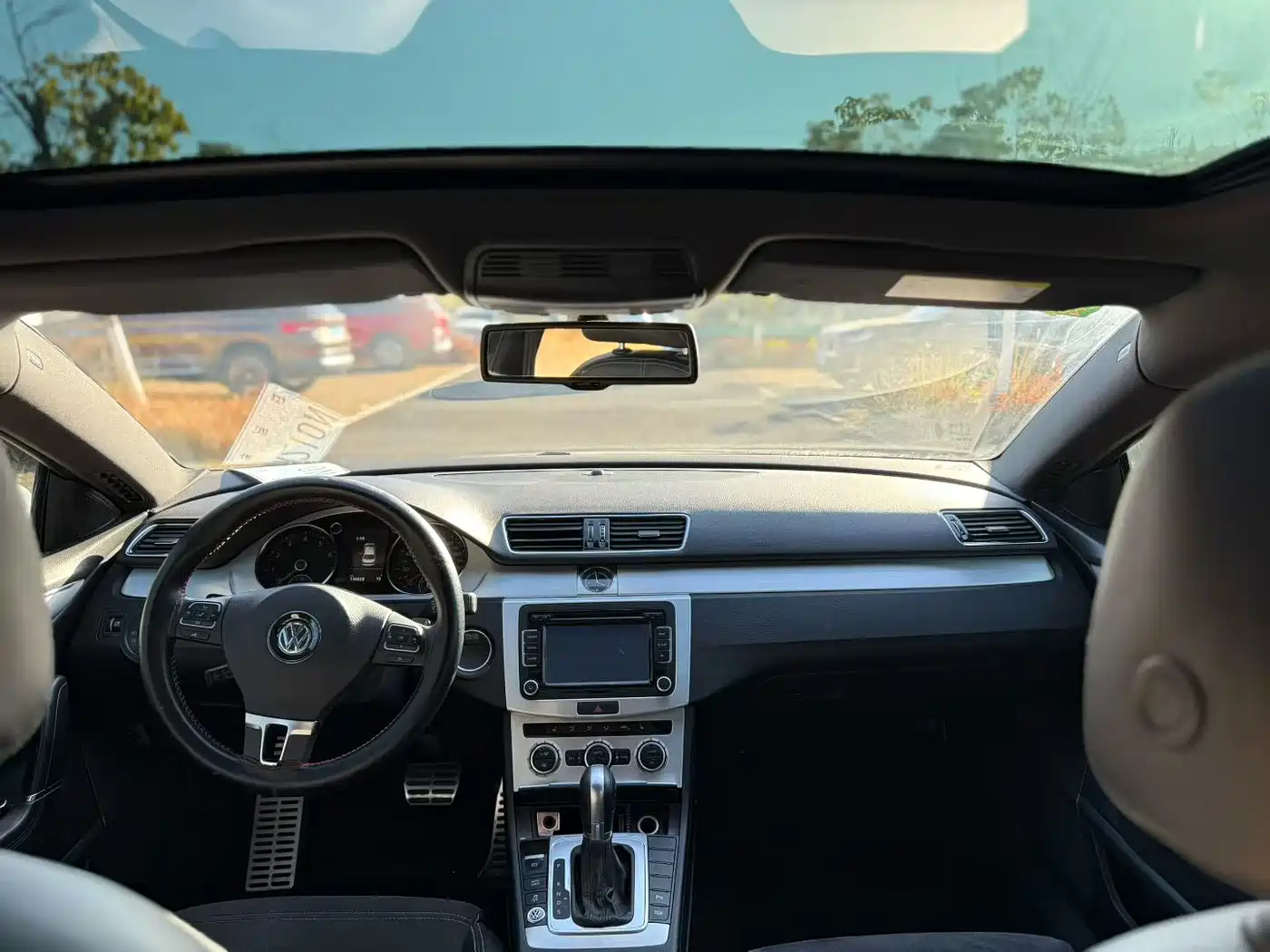 Volkswagen FAW-Volkswagen CC 2016 Model 1.8TSI Luxury фото 16