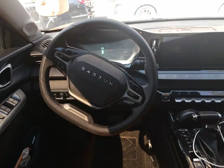 Baojun Valli 2022 2021 1.5T Yili Ranch CVT Luxury