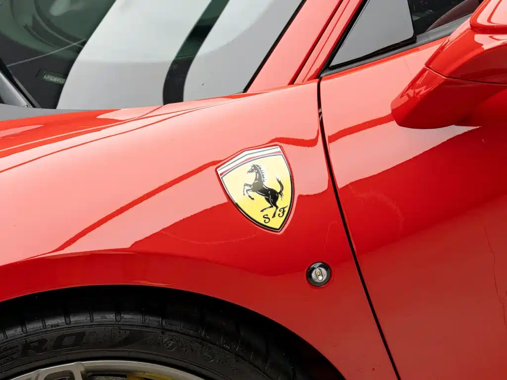 2023 Ferrari F8