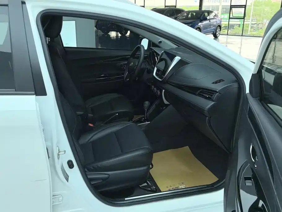 Toyota Yaris, миниатюра 8