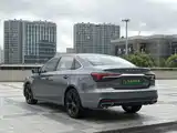Фото 15 - Roewe i6 MAX EV