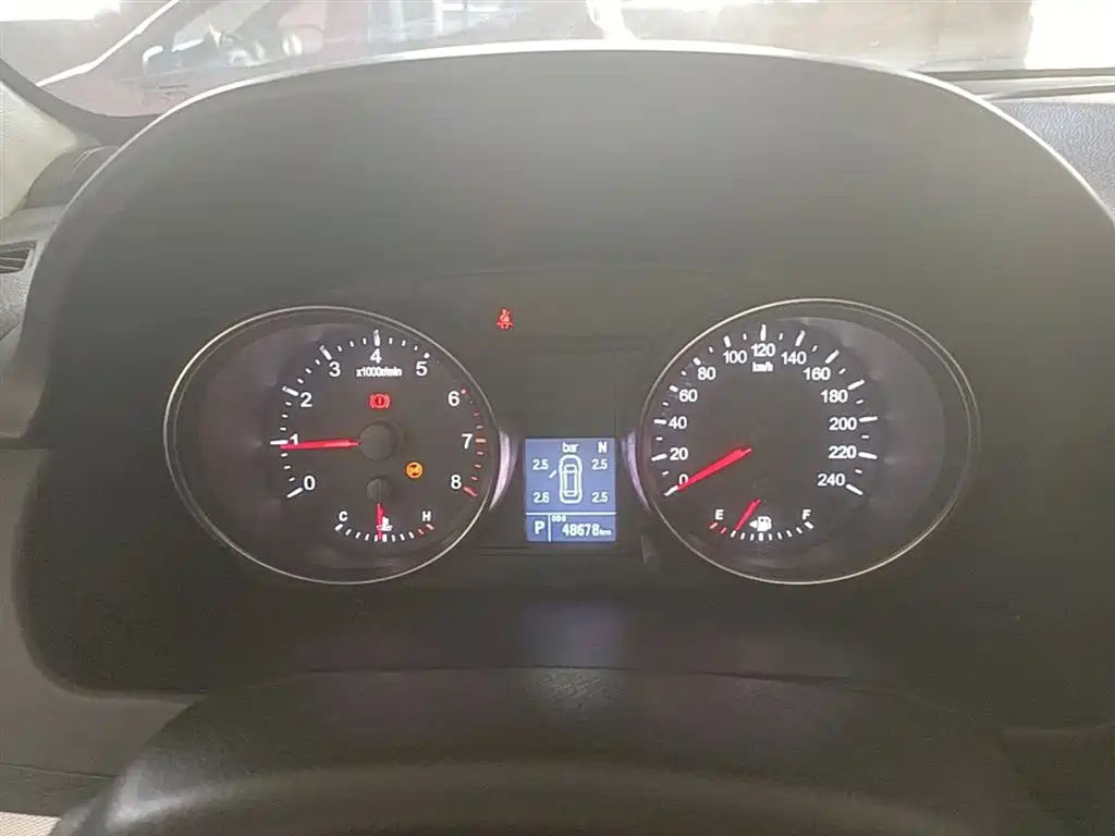 Haval M6 2019 1.5T DCT 2WD Elite Type China VI фото 12