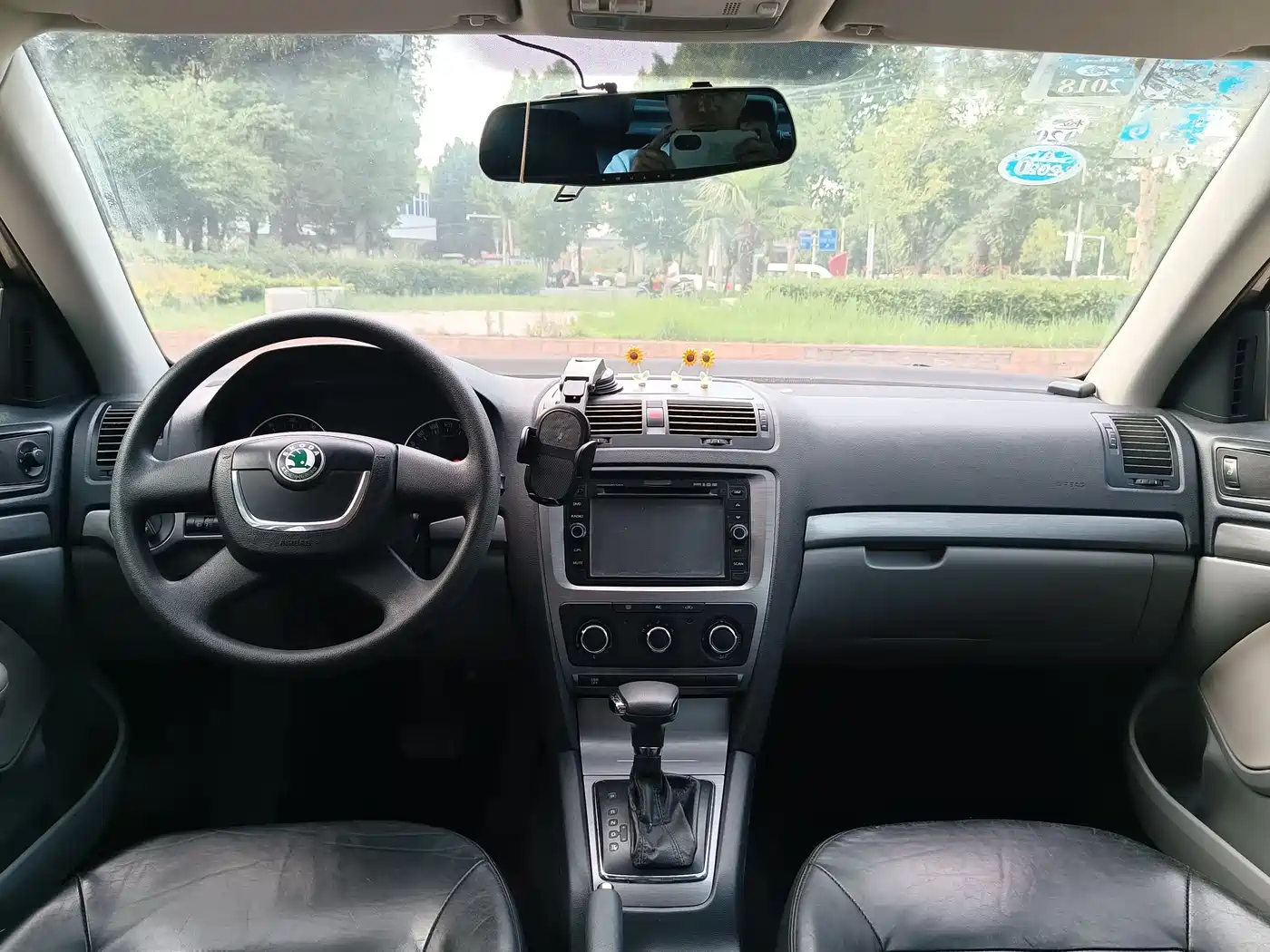 Škoda Octavia 2010 2010 1.6L Auto Comfort