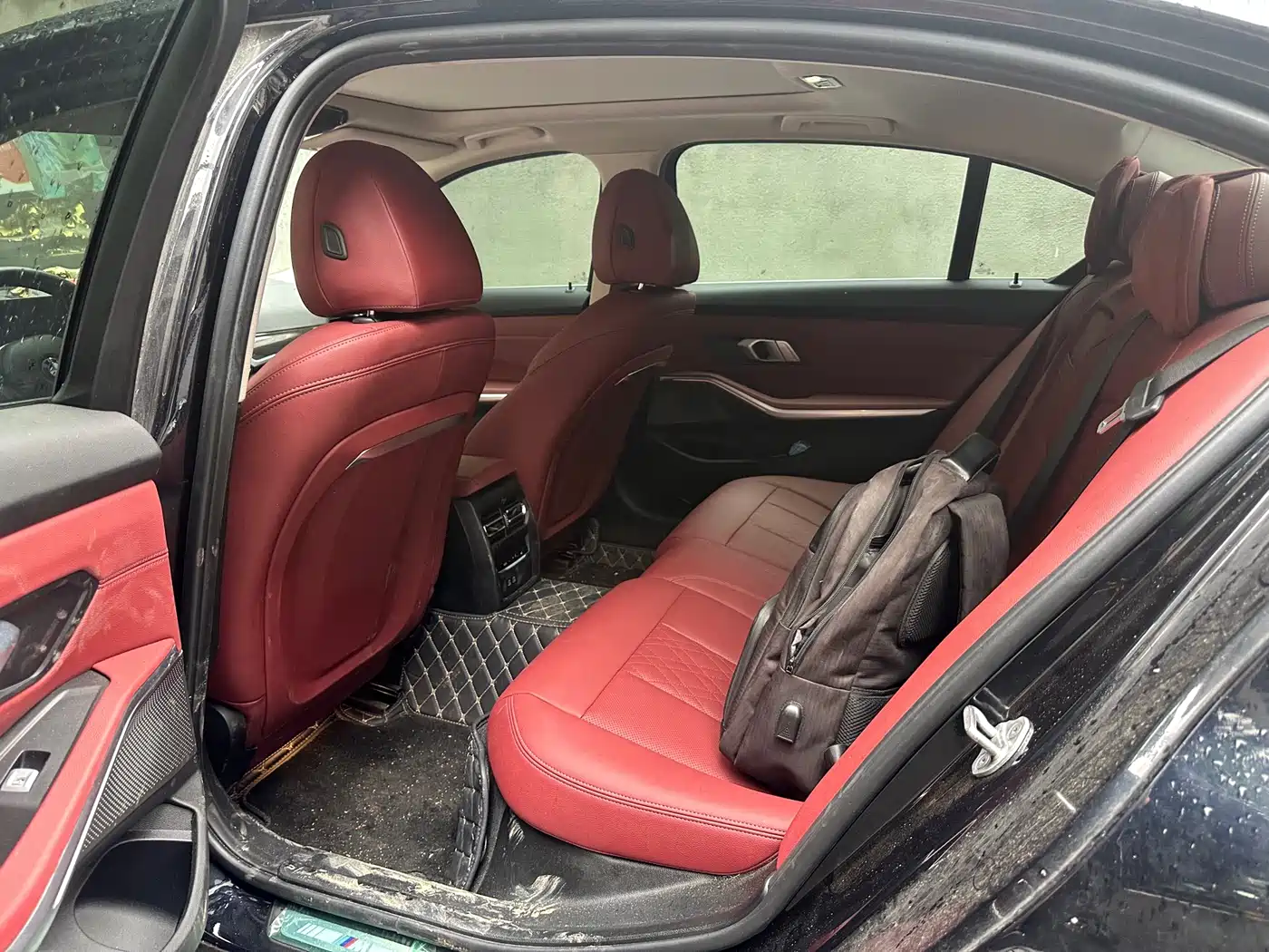 BMW 3 Series 2024 325Li M Sport Package фото 10