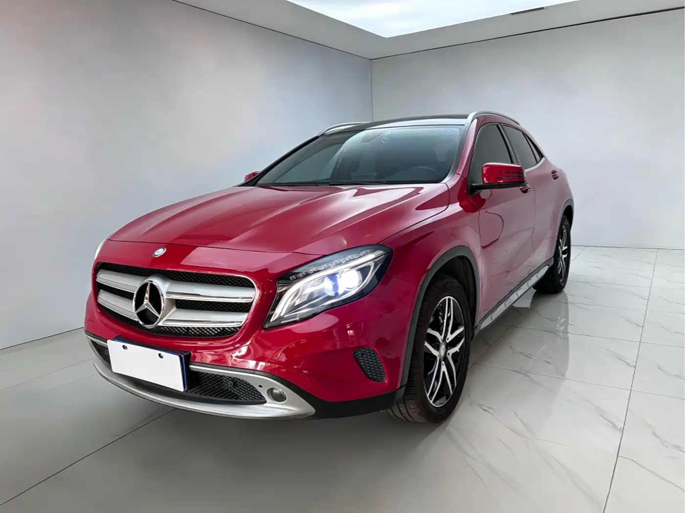Mercedes-Benz GLA 2016 GLA 200 Fashion