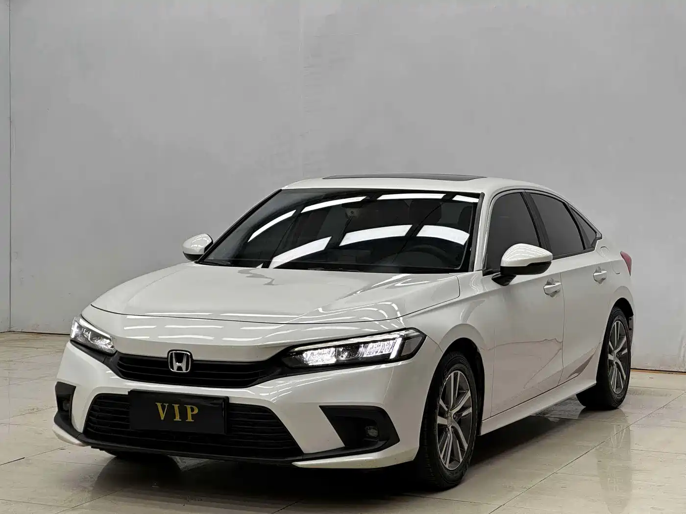 Фото 15 - Honda Civic