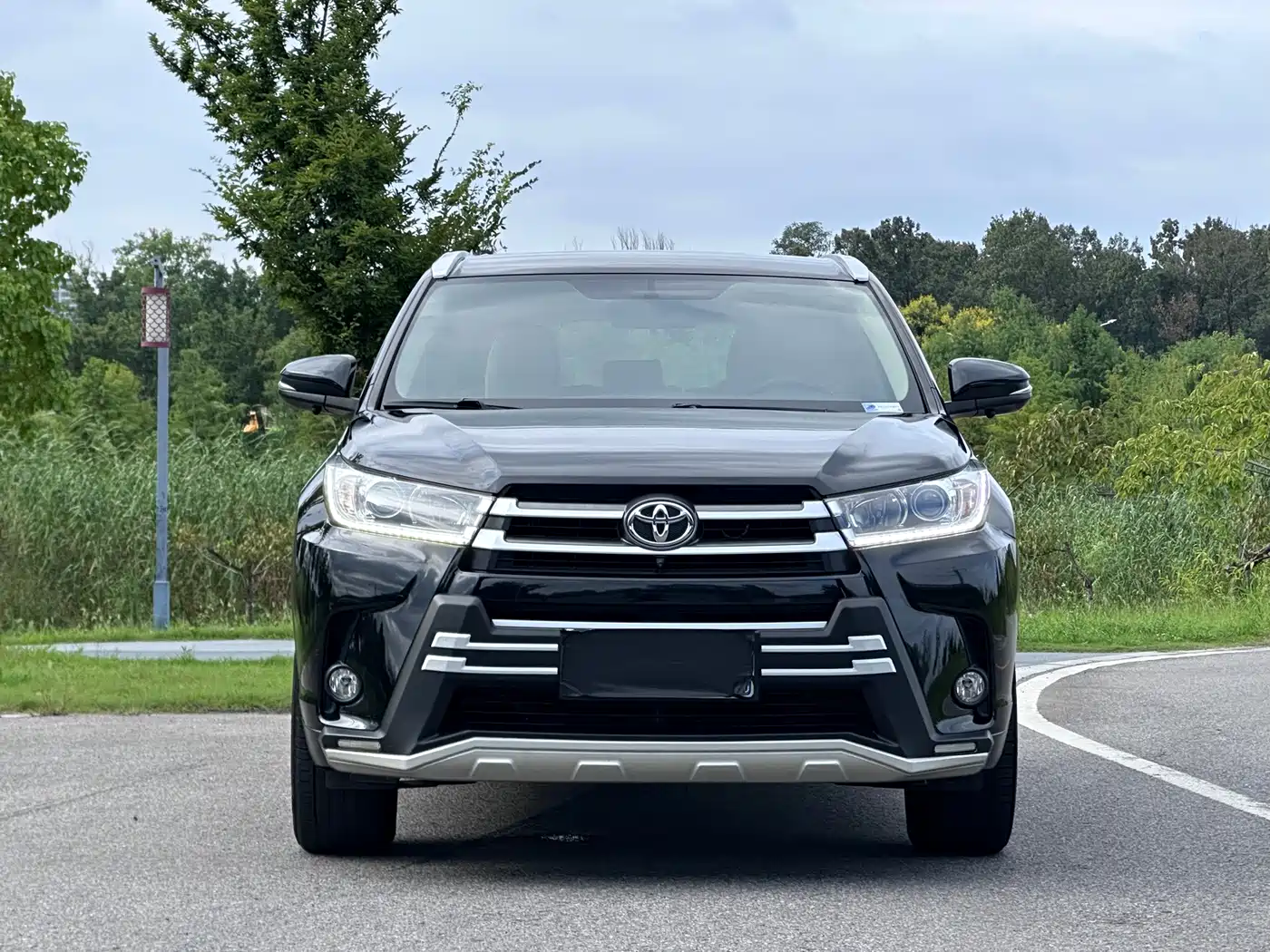 Фото 3 - Toyota Highlander