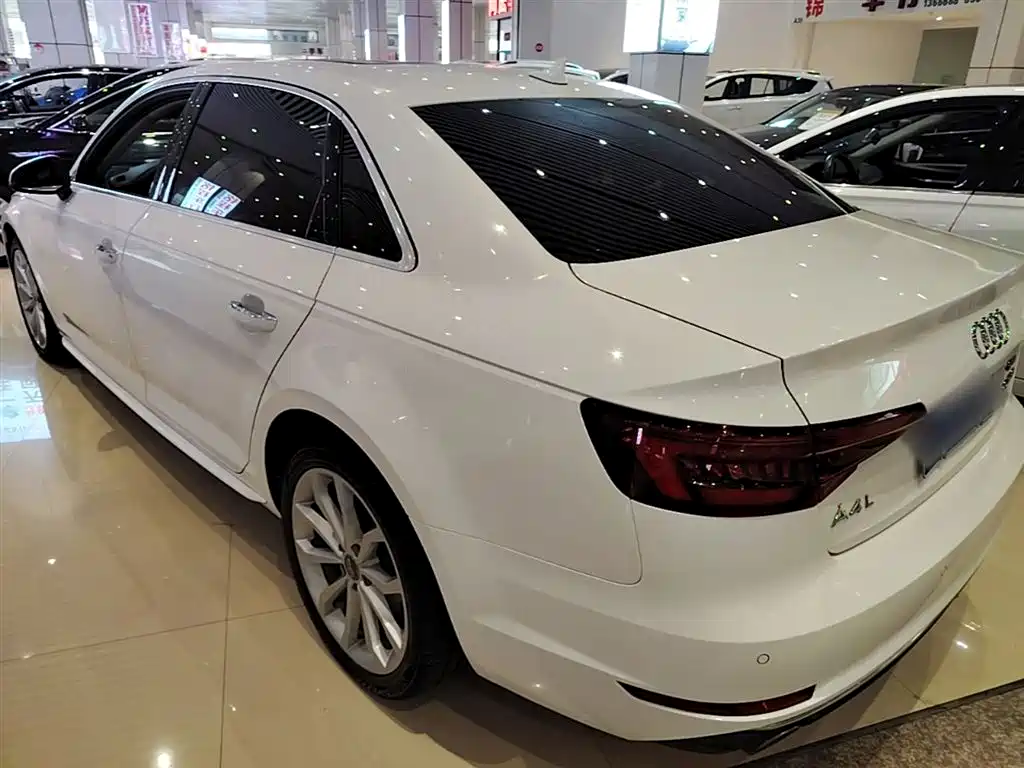 Audi A4L 2018 30th Anniversary 40 TFSI Progressive фото 5