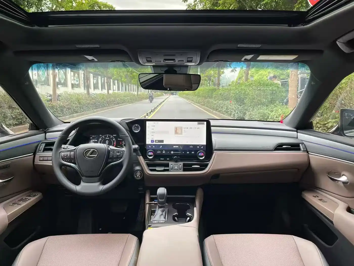 Lexus ES 2025 2025 200 Ultimate Edition