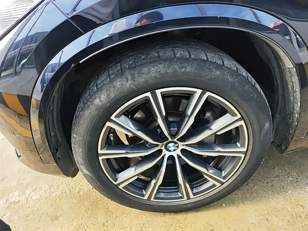BMW X5 (Import) 2020 xDrive30i M Sport Package фото 23