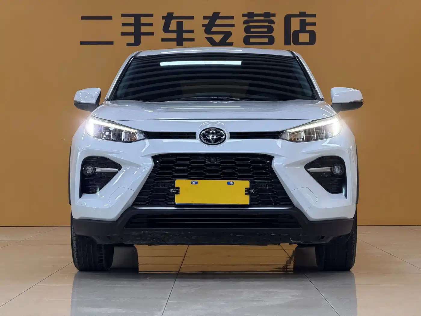Toyota Wildlander 2022 2.0L CVT AWD Luxury Edition фото 2