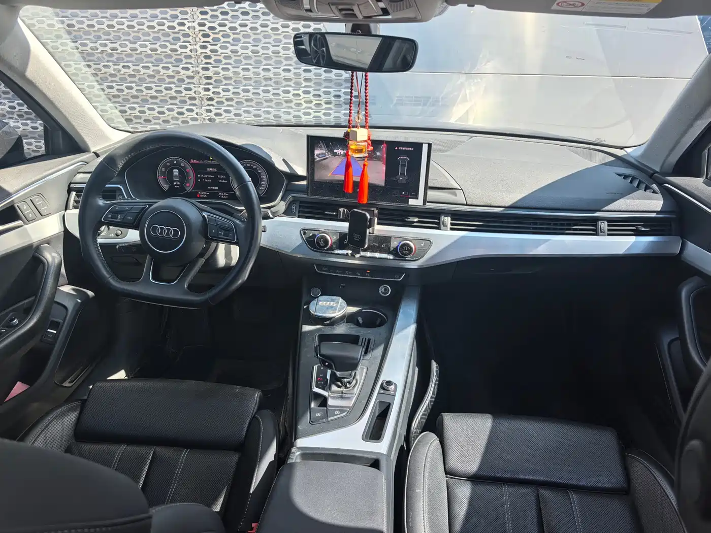 Audi A4L 2020 40 TFSI Luxury Dynamic фото 6