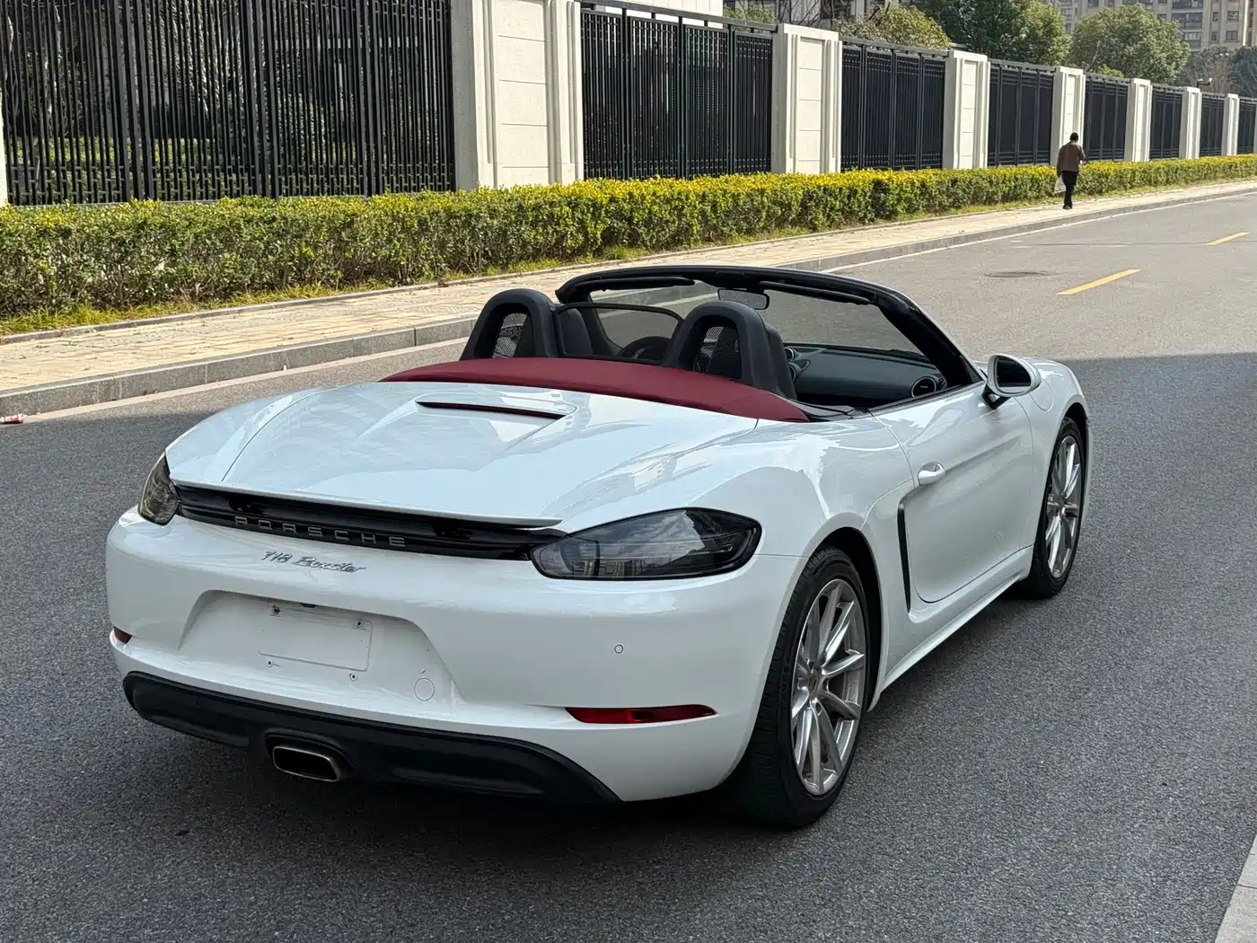 Porsche 718 2018 Boxster 2.0T фото 12