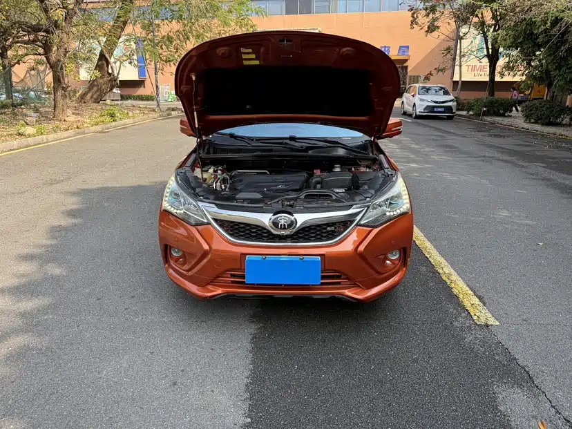 BYD Song 2016 Ultimate Edition 1.5TID Automatic Elite фото 16