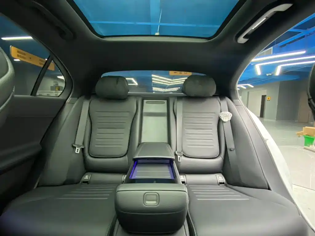 Mercedes-Benz C-Class 2025 C 260 L Night Sport Edition фото 25