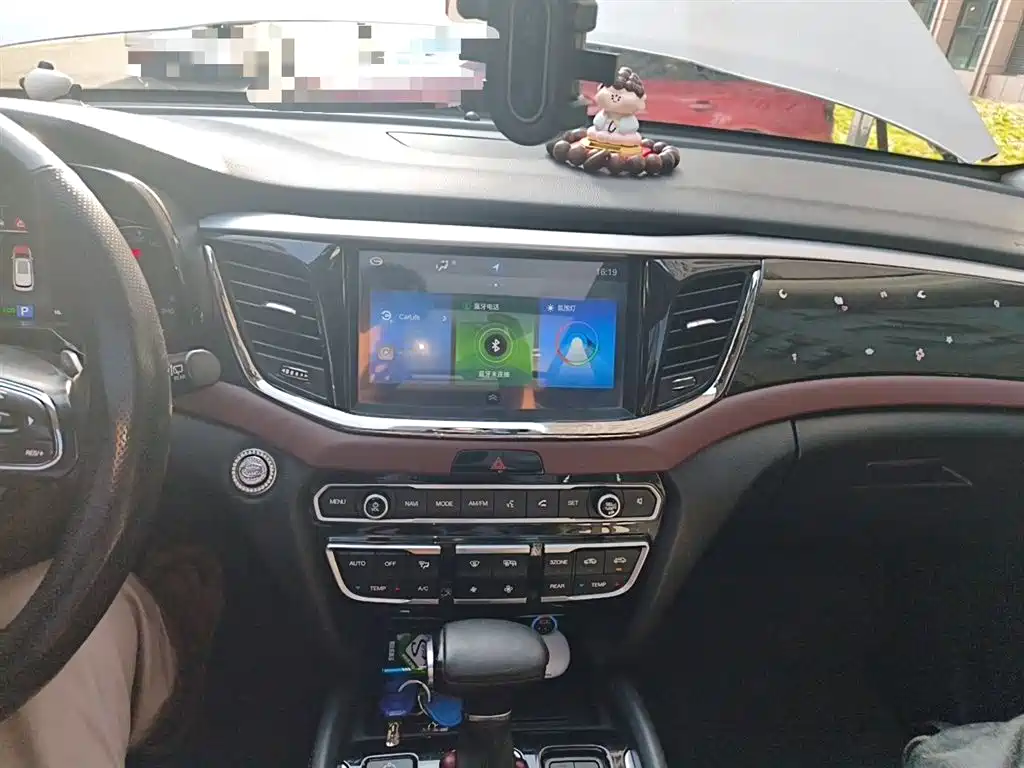 GAC Trumpchi Trumpchi GS8 2017 320T AWD Luxury Smart Connect (7-Seater) фото 6