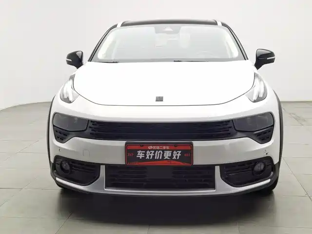 Lynk & Co 02 2018 2.0T DCT 4WD Jin Pro Version China VI — фото 3